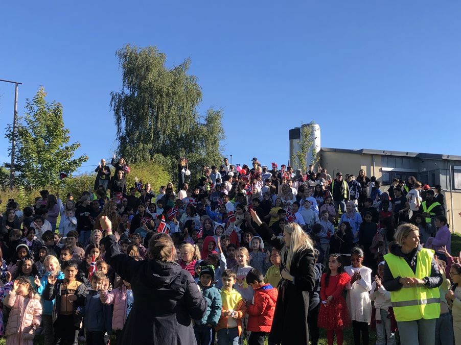 en stor mengde mennesker